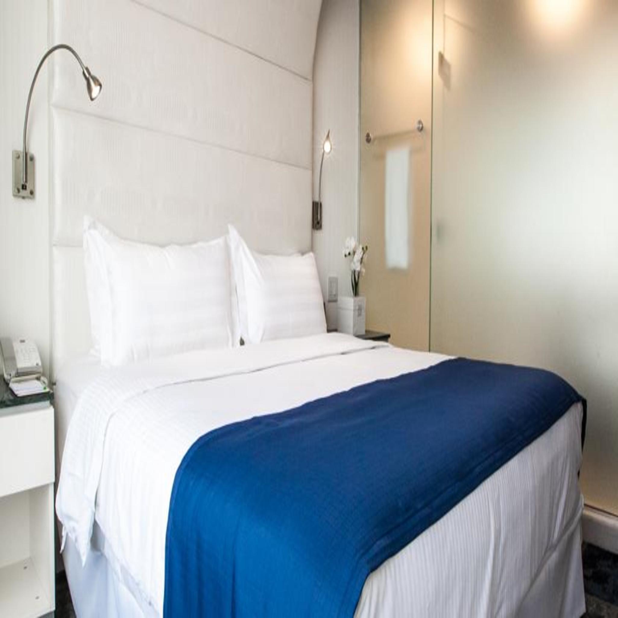Wyndham Garden Brooklyn Sunset Park Hotel New York Exterior photo